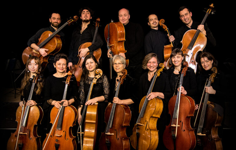Die 12 Cellisten des Celloherbst am Hellweg